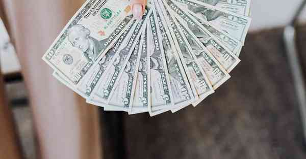 制作学校宣传片的公司_制作学校宣传片图片